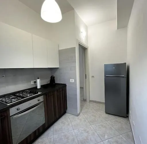 Le Di Edo Διαμέρισμα Λατίνα